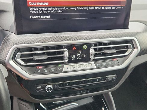 Certified 2024 BMW X4 xDrive30i w/ Premium Package AWD/4WD image 15
