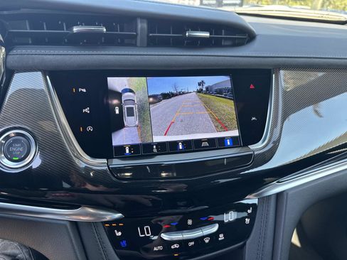 New 2025 Cadillac XT6 Premium Luxury w/ Platinum Package FWD image 27