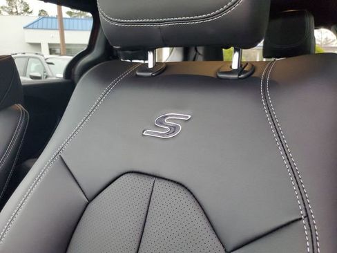 New 2026 Chrysler Pacifica Select image 16