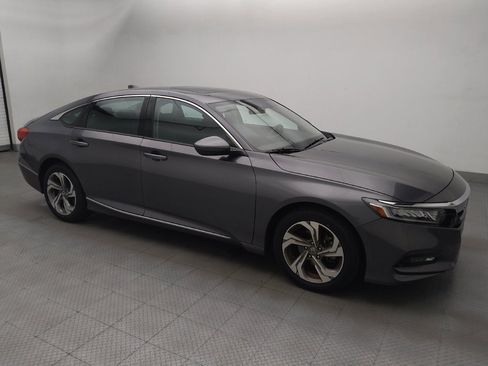 Used 2019 Honda Accord EX image 11