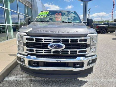 Used 2026 Ford F250 XLT AWD/4WD image 4