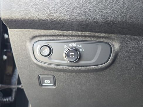 Certified 2022 GMC Terrain SLE image 21