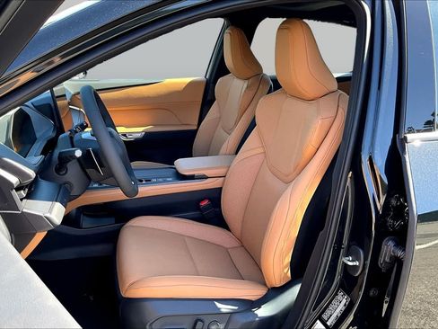New 2026 Lexus ES 350e FWD image 18