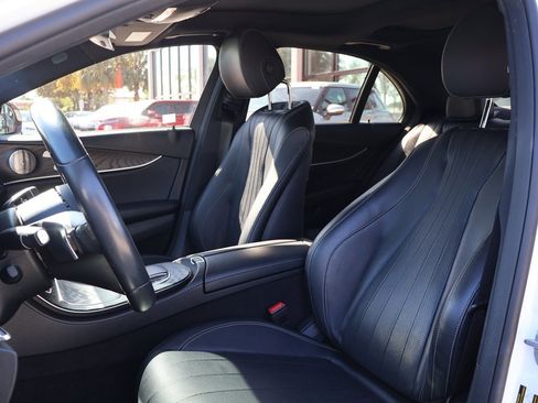 Used 2022 Mercedes-Benz E 350 E 350 image 31