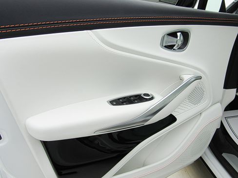 Used 2023 Aston Martin DBX 707 AWD/4WD image 54