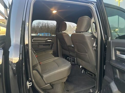 Used 2022 RAM 2500 Big Horn w/ Level C Equiment Group image 20