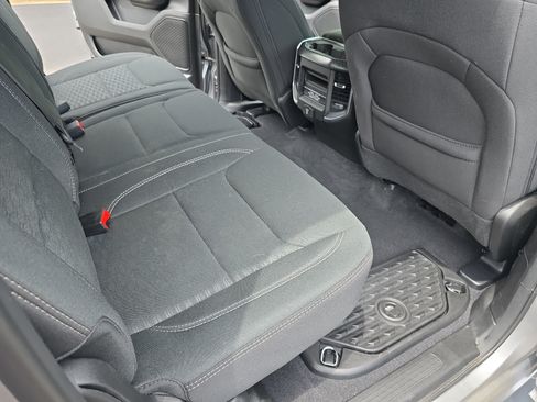 Used 2025 RAM 1500 Big Horn AWD/4WD image 11