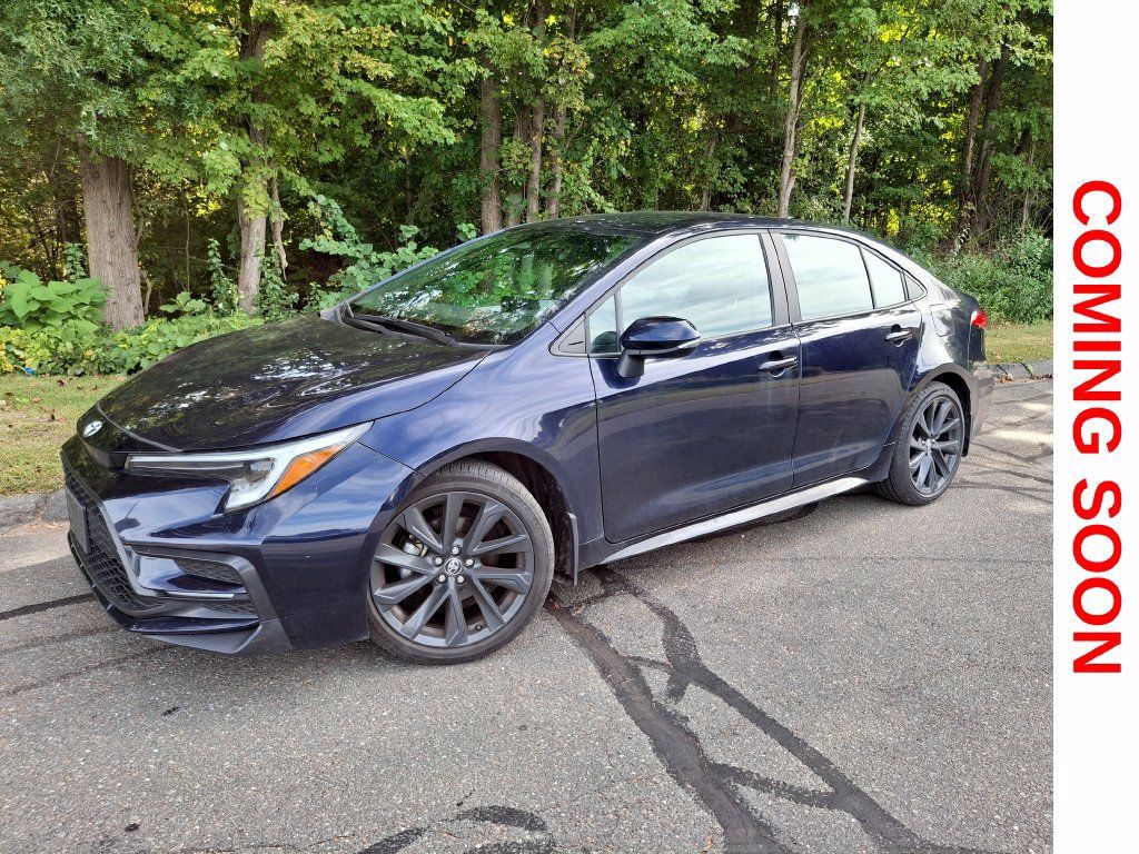 Used 2023 Toyota Corolla SE FWD image 1