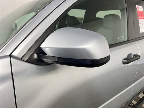 New 2025 Toyota Tacoma TRD Off-Road image 9