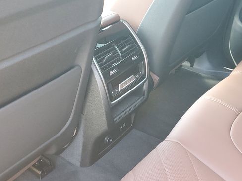 New 2026 BMW X5 xDrive40i w/ M Sport Package image 25