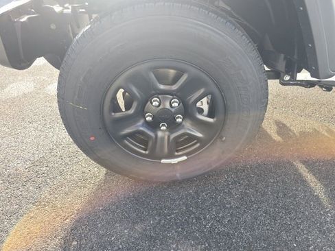 New 2026 Jeep Gladiator Sport image 8