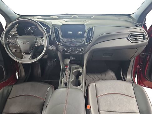 Certified 2022 Chevrolet Equinox RS w/ RS Leather Package AWD/4WD image 11
