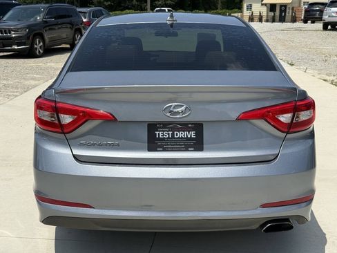 Used 2017 Hyundai Sonata SE FWD image 6