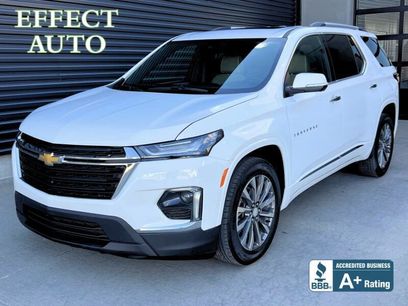 Used 2022 Chevrolet Traverse Premier
