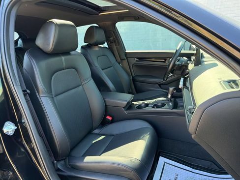 Used 2022 Honda Civic Sport Touring image 13