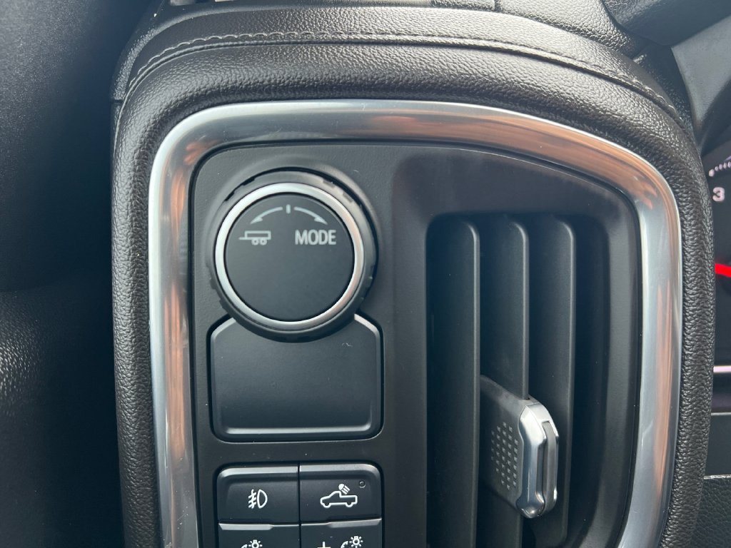 Used 2022 Chevrolet Silverado 1500 RST RWD image 10