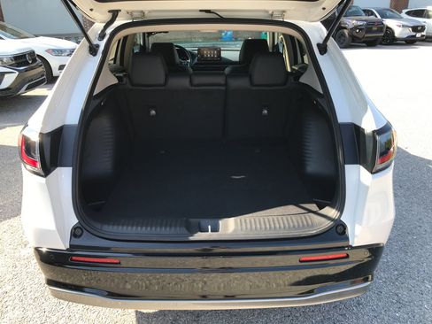 Used 2023 Honda HR-V EX-L image 25
