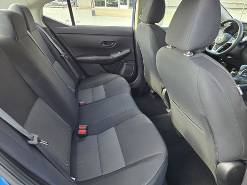 Used 2024 Nissan Sentra SV image 28