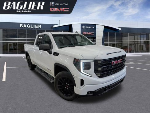 Used 2023 GMC Sierra 1500 Elevation image 1