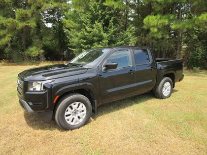 Used 2022 Nissan Frontier SV
