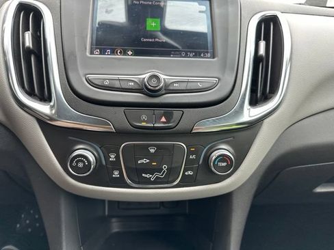Used 2023 Chevrolet Equinox LS FWD image 11