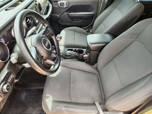Used 2020 Jeep Wrangler Unlimited Sport AWD/4WD image 15