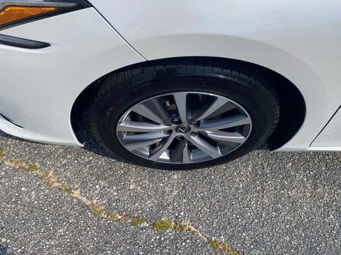 Used 2021 Lexus ES 250 w/ Premium Package AWD/4WD image 20