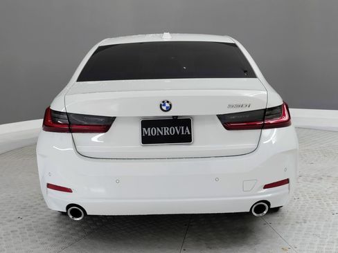 Used 2023 BMW 330i 330i w/ Driving Assistance Package image 8