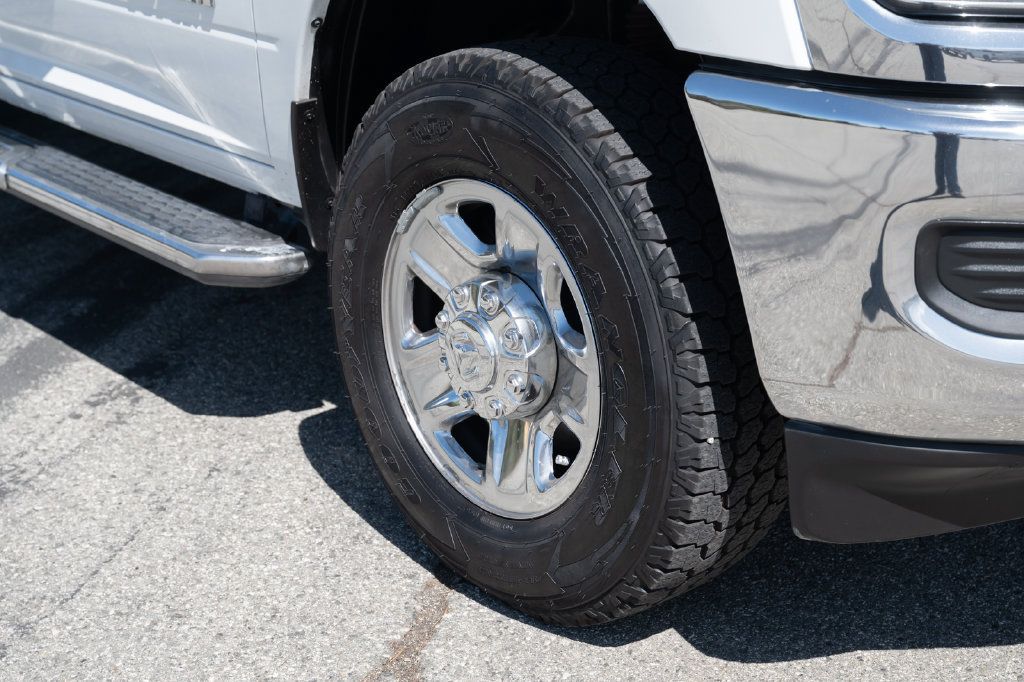 Used 2021 RAM 2500 Tradesman w/ Chrome Appearance Group AWD/4WD image 12