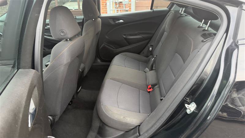 Used 2019 Chevrolet Cruze LS w/ LS Convenience Package FWD image 15
