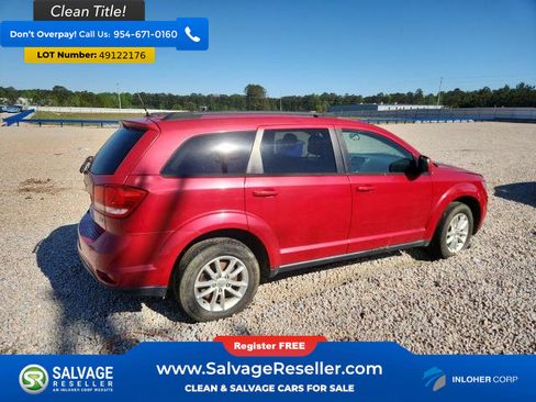 Used 2017 Dodge Journey SXT w/ Comfort/Convenience Group FWD image 4