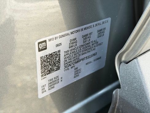 New 2026 Chevrolet Equinox EV LT image 21