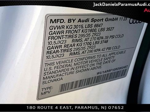 Used 2024 Audi RS Q8 w/ Black Optic Package image 24