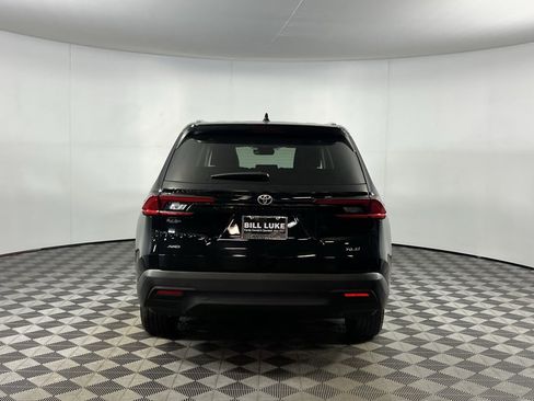 Used 2025 Toyota Grand Highlander AWD image 6