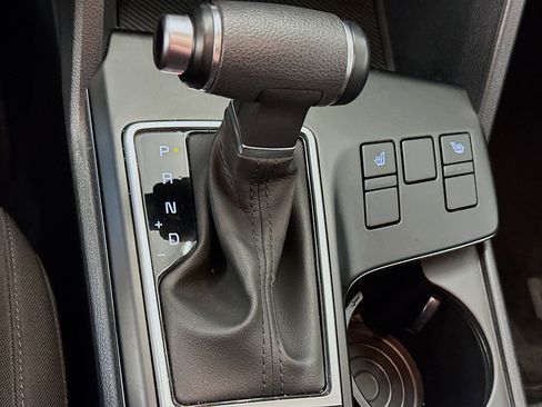 Used 2025 Kia Sportage LX image 24