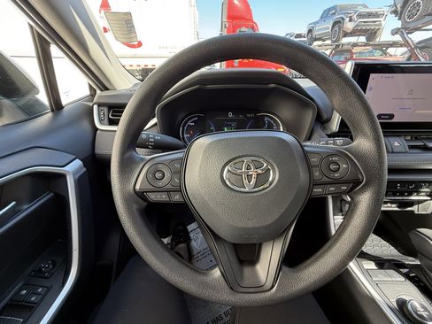 Certified 2025 Toyota RAV4 XLE image 9