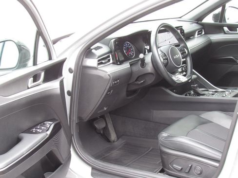 Used 2024 Kia K5 GT-Line FWD image 9