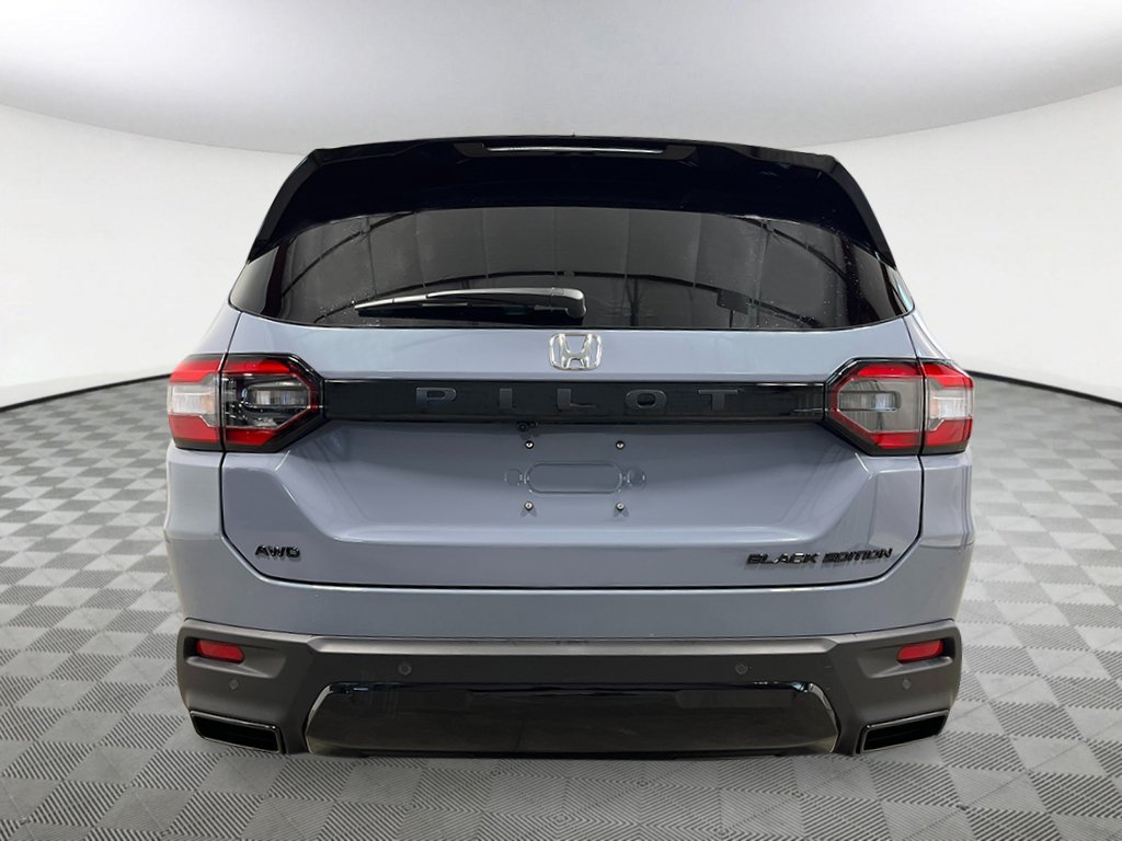 New 2026 Honda Pilot Black Edition image 5