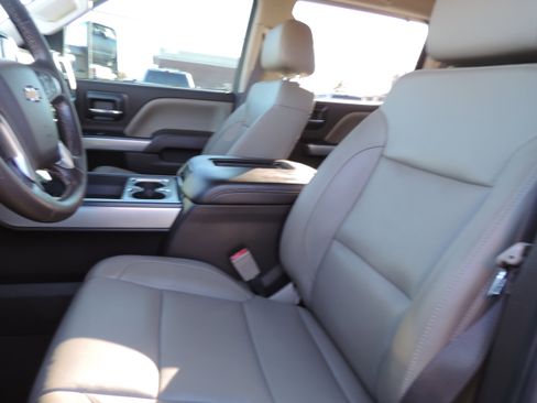 Used 2019 Chevrolet Silverado 2500 LTZ w/ Duramax Plus Package image 13