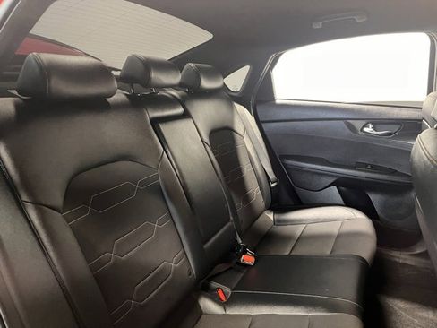 Used 2024 Kia Forte GT-Line image 13