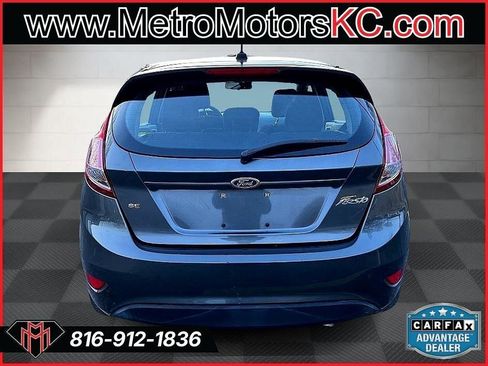 Used 2017 Ford Fiesta SE image 4