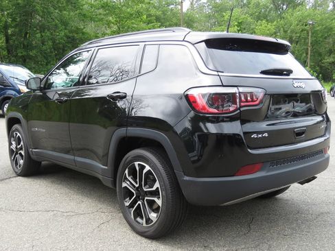 Used 2022 Jeep Compass Limited w/ Sun and Sound Group AWD/4WD image 7