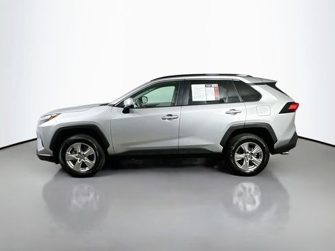 Used 2024 Toyota RAV4 XLE FWD image 5
