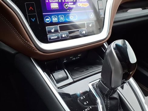 Used 2020 Subaru Outback Touring XT image 6