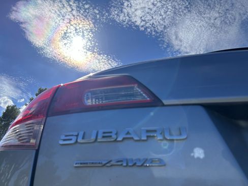 Used 2014 Subaru Outback 2.5i Limited w/ Moonroof Package image 12