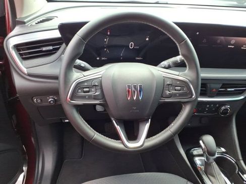 Used 2024 Buick Encore GX Preferred FWD image 7