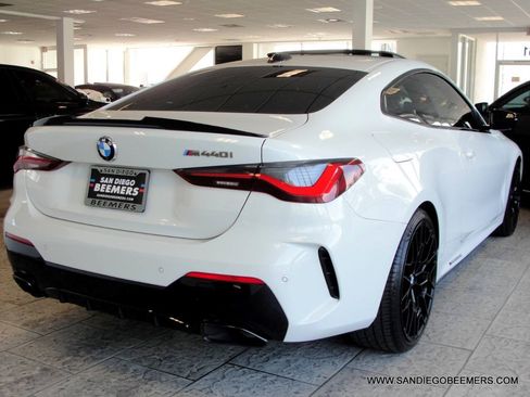 Used 2024 BMW M440i Coupe w/ Premium Package RWD image 72