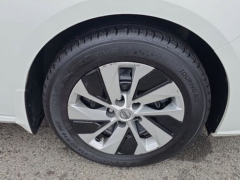 Certified 2023 Nissan Altima 2.5 S image 8