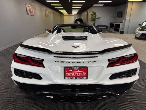 Used 2024 Chevrolet Corvette Z06 image 13