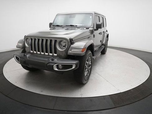 Used 2021 Jeep Wrangler Unlimited Sahara w/ Cold Weather Group image 32